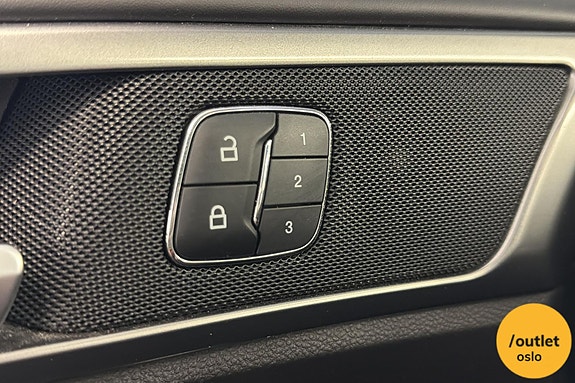 Ford Mondeo 13 of 27