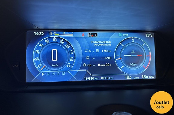 Citroen Grand C4 Picasso 21 of 28