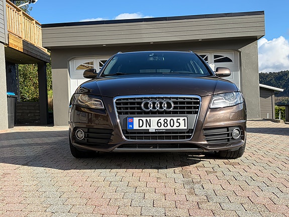 Audi A4 2 of 30