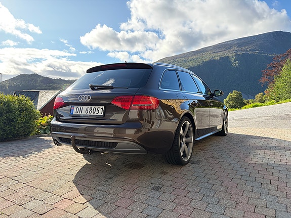 Audi A4 8 of 30
