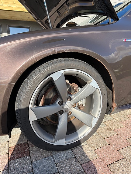 Audi A4 28 of 30