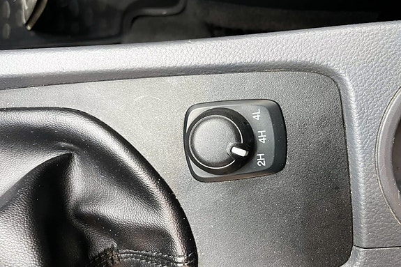 Ford Ranger 19 of 23