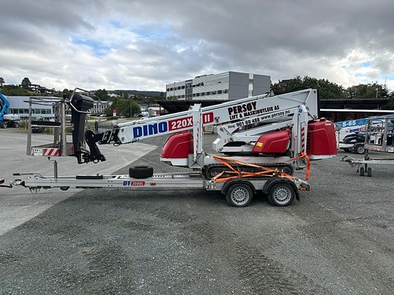 Dino 220XTC-2   m/henger 4 of 10