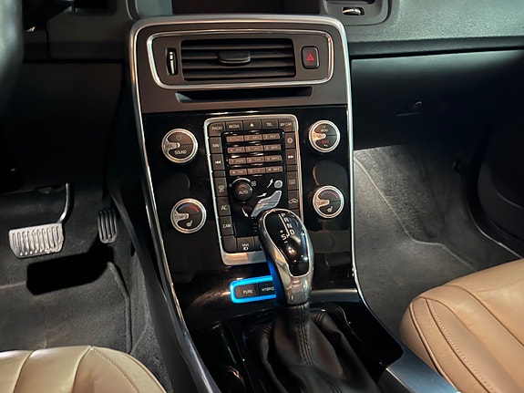 Volvo V60 21 of 29