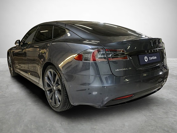 Tesla Model S 3 of 30