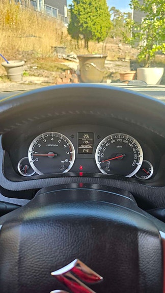 Suzuki Swift 5 of 10