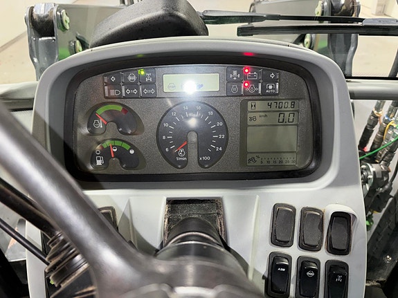 Deutz Fahr AGROTRON K 410 11 of 13