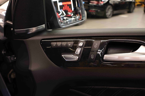 Mercedes-Benz GLS350 d 13 of 30