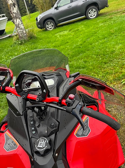 Lynx Xterrain RE 900 ACE Turbo 8 of 22