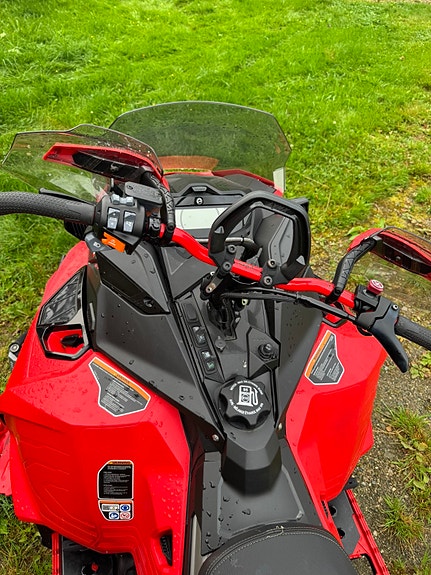 Lynx Xterrain RE 900 ACE Turbo 7 of 22