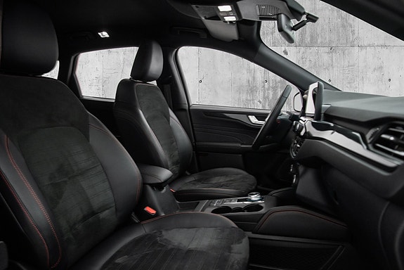 Ford Kuga 22 of 23