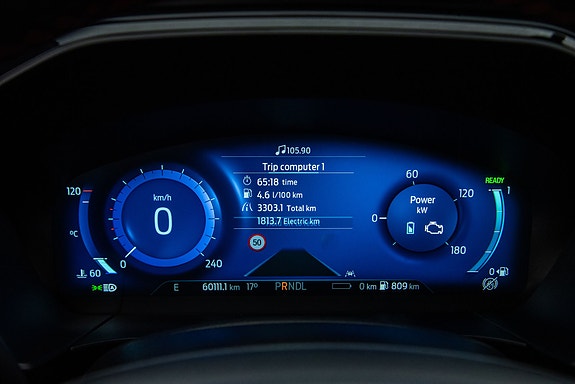 Ford Kuga 13 of 23