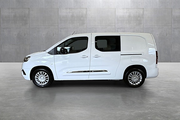 Toyota Proace City 2 of 27