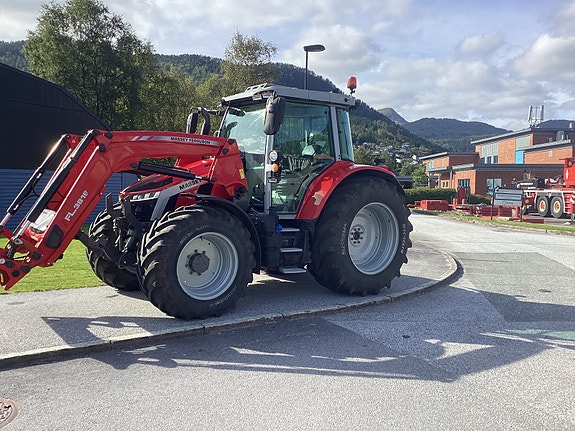 Massey Ferguson MF 5S.145 5 of 12