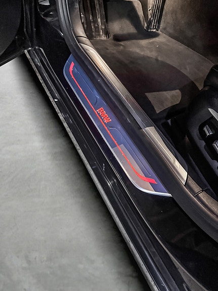BMW 740d 5 of 14