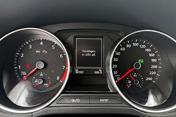 Volkswagen Polo 18 of 26
