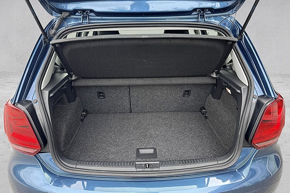 Volkswagen Polo 14 of 26