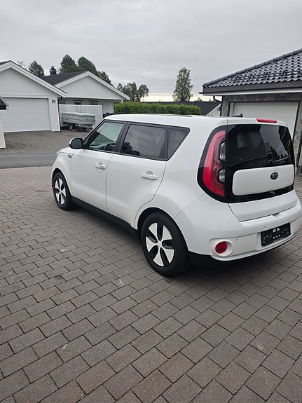 Kia Soul 5 of 20