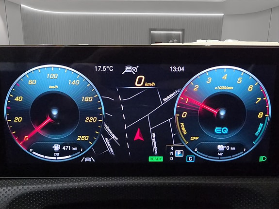 Mercedes-Benz CLA250 e 18 of 28