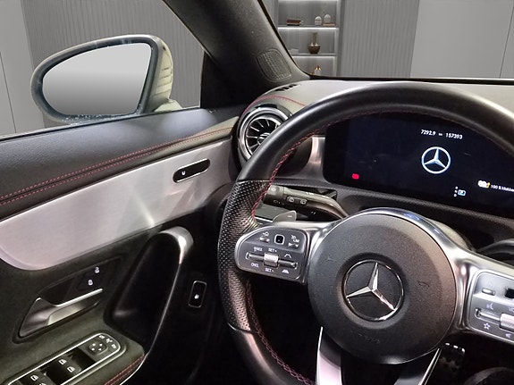 Mercedes-Benz CLA250 e 14 of 28