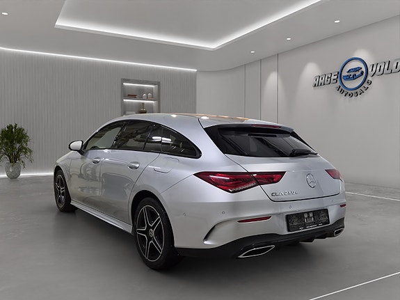 Mercedes-Benz CLA250 e 9 of 28