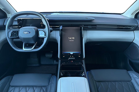 Ford Explorer 4 of 25