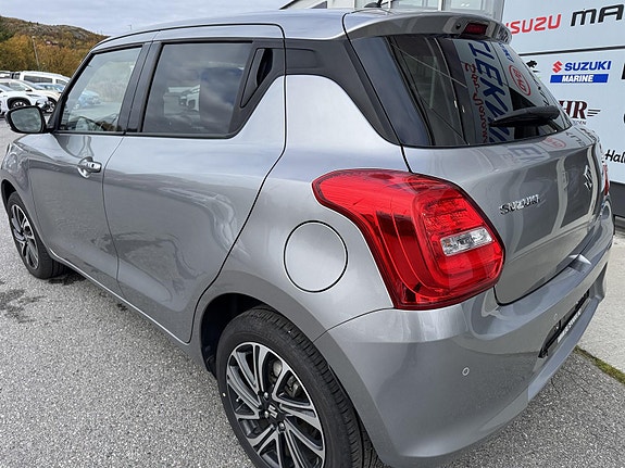 Suzuki Swift 3 of 14