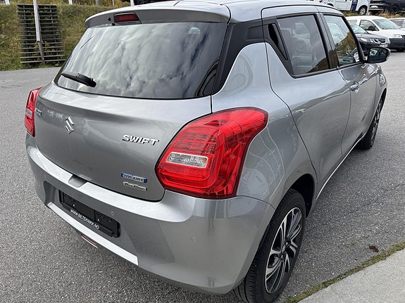 Suzuki Swift 2 of 14