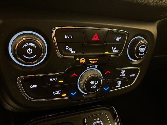 Jeep Compass 20 of 24
