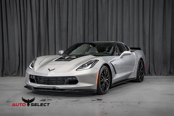 Chevrolet Corvette 11 of 30