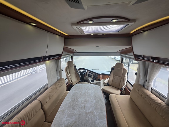 Concorde Carver 880 M 17 of 30