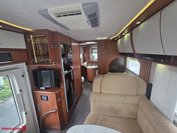 Concorde Carver 880 M 22 of 30