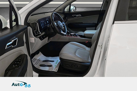 Kia Sportage 10 of 21