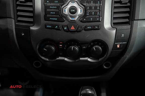 Ford Ranger 30 of 30