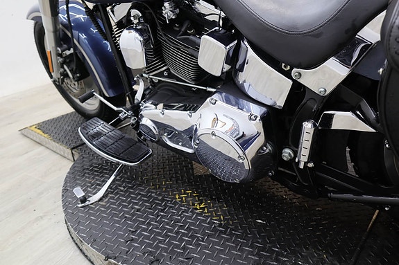 Harley-Davidson Fat Boy 6 of 13