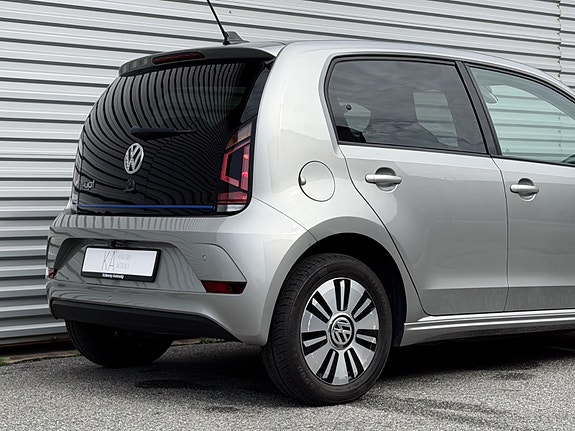 Volkswagen UP! 7 of 20
