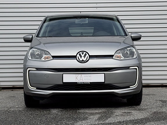 Volkswagen UP! 3 of 20