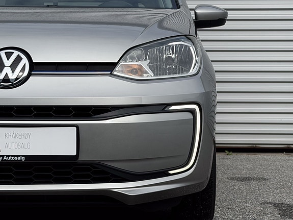 Volkswagen UP! 4 of 20