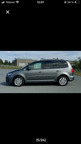 Volkswagen Touran 6 of 12