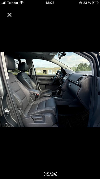 Volkswagen Touran 9 of 12