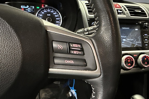 Subaru Impreza 14 of 25