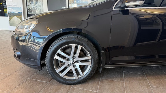 Volkswagen Golf VI 12 of 30