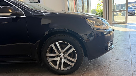 Volkswagen Golf VI 4 of 30