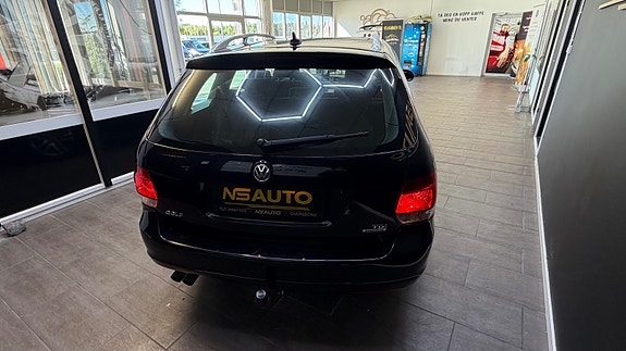 Volkswagen Golf VI 6 of 30