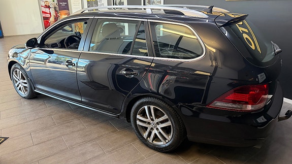 Volkswagen Golf VI 8 of 30