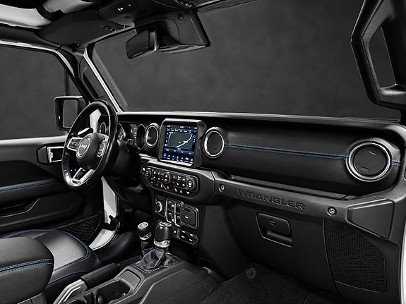 Jeep Wrangler Unlimited 8 of 16