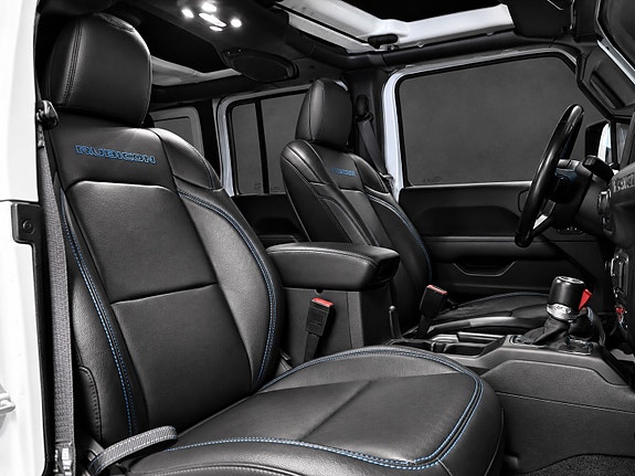 Jeep Wrangler Unlimited 7 of 16
