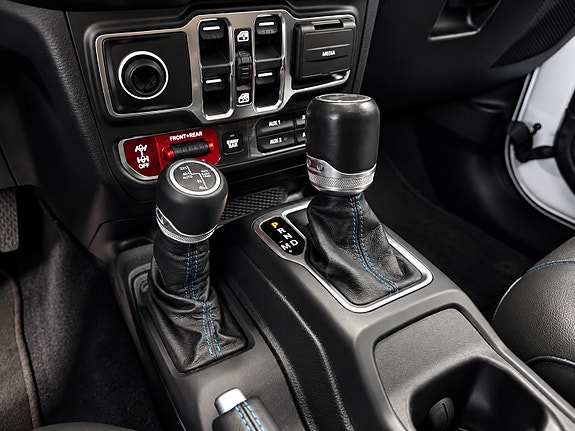 Jeep Wrangler Unlimited 12 of 16
