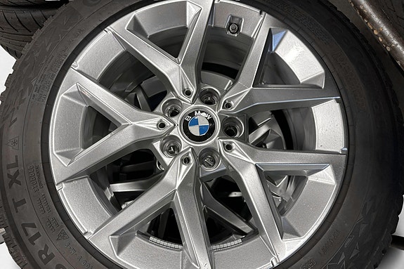 BMW iX1 30 of 30
