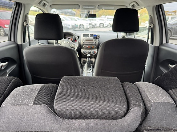 Toyota Urban Cruiser 8 of 11